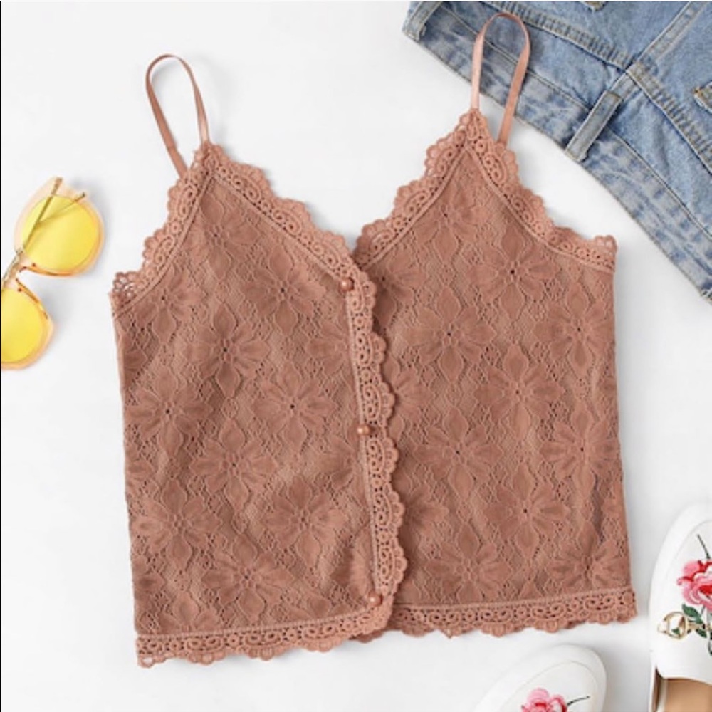 🦋 lace panel cami top🦋 perfect for summer!